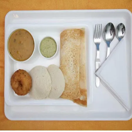 Oyo 13745 Cmn Hoskote