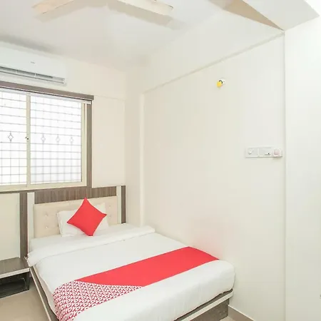 Lodge Oyo 13745 Cmn *