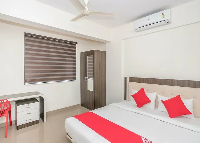 Oyo 13745 Cmn * Hoskote