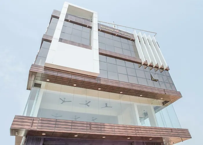 Alojamento de Turismo Selvagem Oyo 13745 Cmn *