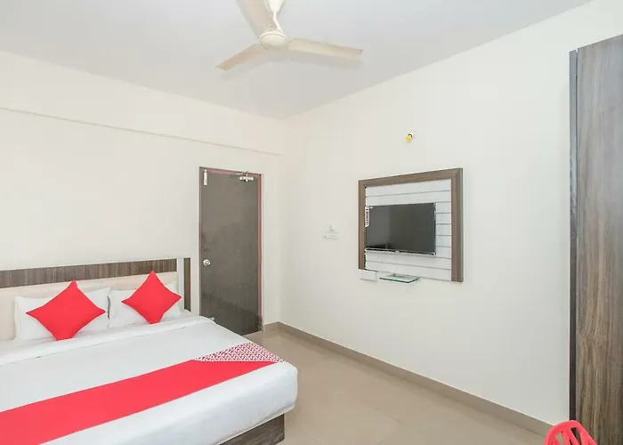 Oyo 13745 Cmn Hoskote